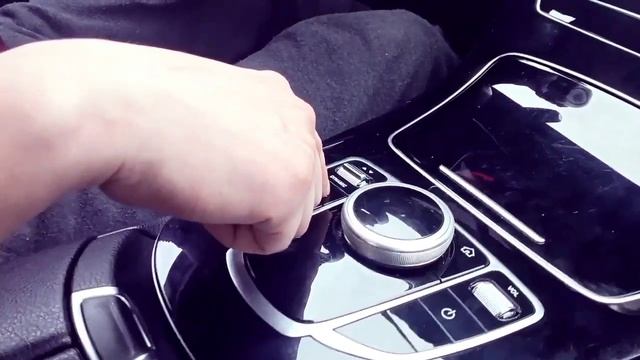 UZAVTO УЗБЕК КУПИЛЬ СЕБЕ МЕРСЕДЕС БЕНЦ В МОСКВЕ ? OZBEK MOSKVADA MERCEDES BENS SOTIB OLDI?