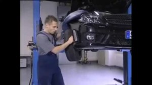Снятие переднего бампера Рестайлинг Mercedes-Benz W230 SL 63 AMG