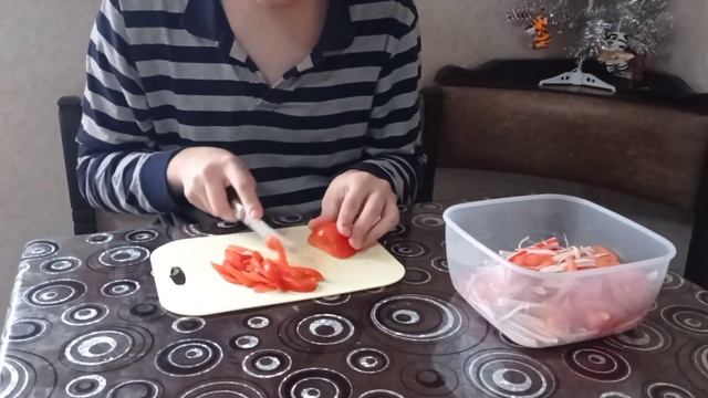 По кулинарим? - Салат "КРАСНОЕ МОРЕ". Любимый салат нашей семьи.Советую всем попробовать! Объедение