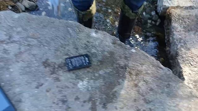 Краш тест кнопочного телефона смотреть онлайн