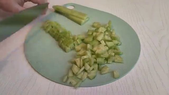 САЛАТ С СУХАРИКАМИ И ФАСОЛЬЮ.?#salad With Croutons And Beans.#салат #рецепты #food