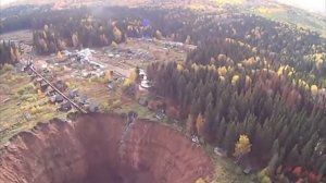 10 Largest Holes Swallowing The Earth