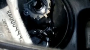 Замена ламп дальнего света на светодиодные Peugeot 301 ??