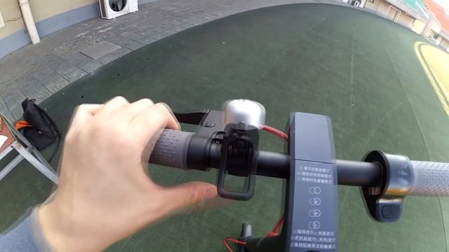 Xiaomi Mijia Electric Scooter. Сравнение с E-TWOW S2 Booster. Тест скорости. Rusamokat.ru смотреть онлайн