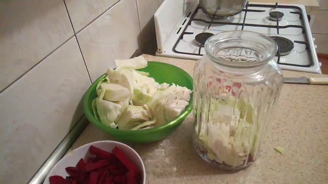 Маринованная капуста со свеклой Заготовки на зиму, смотреть онлайн