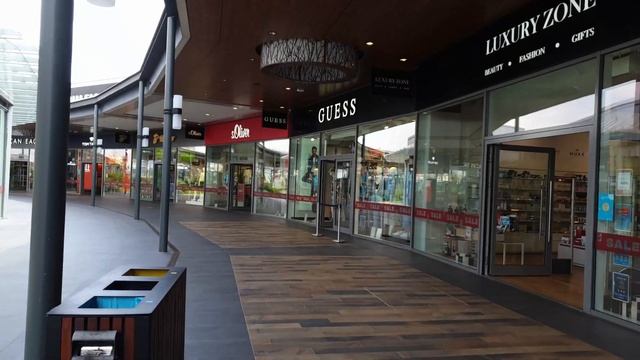 【4K】 Prague Walking tour "Fashion Arena Outlet Prague" смотреть онлайн