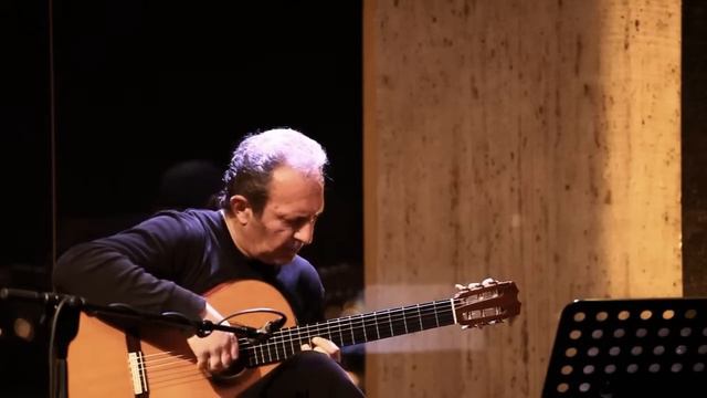 Hakob Jaghatspanyan - Serenata Espan'ola (Malats) смотреть онлайн