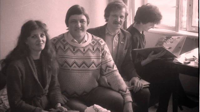 ПОСЛУШАЙ СТАРУЮ ПЕСНЮ Исп автор Виталий Москаленко смотреть онлайн