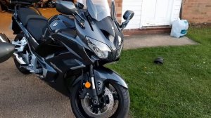 BMW K1600GT VS YAMAHA FJR1300