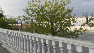 FHD. Весна. Жмеринка: ж/д вокзал снаружи