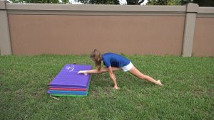 How to Do a Split for BEGINNERS!