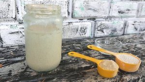 "Бездрожжевая" закваска для домашнего хлеба (без солода, специальных бактерий и ферментов) / часть