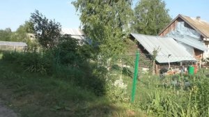 Деревня в глубинке. Жилая деревня с дорогой. Животноводческая ферма. Есть работа - есть жизнь!