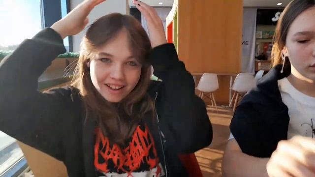 отмечаем день рождения подруги// ВЛОГ смотреть онлайн