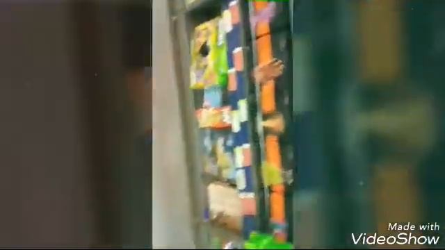 VLOG: Первый VLOG#поездка в МЕТРО#Купила cвря марку клея? смотреть онлайн