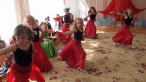 Испанский танец. Выпускной в детском саду.