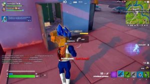 ПЕРВЫЙ РАЗ ЗАШЕЛ В АРЕНУ FORTNITE!!! ПОПАЛСЯ ПРОТИВ КИБЕРСПОРТСМЕНОВ... УЧИМСЯ СТРОЙКЕ