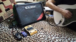 Мини набор для гитары с Roland CUBE Street EX (Guitar demo)