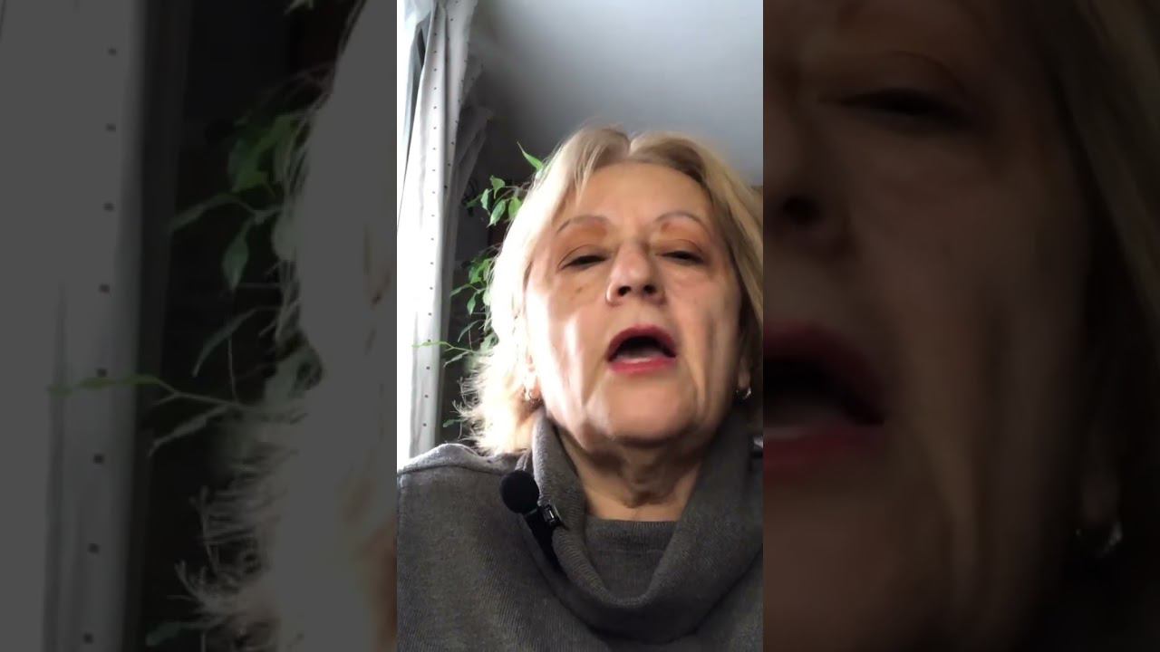 А вы знали? В 2011 году к нам прилетели инопланетяне. Рассказ о кпоп группе EXO смотреть онлайн