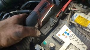 Mercedes Benz battery removal installation 247 B Class B180  battery removal.