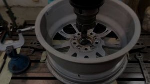 Как расточить центральное отверстие легкосплавных дисков
