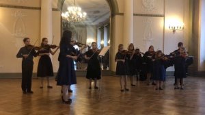 Старовинний італійський танець Бергамаска .