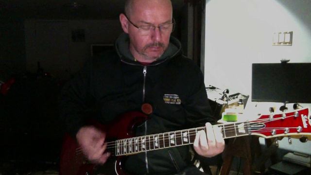 Covering Black Hole Sun from Soundgarden смотреть онлайн