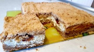 Королевская ватрушка с прослойкой из клубничного джема
