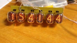 часы на газоразрядных индикаторах ИН12б