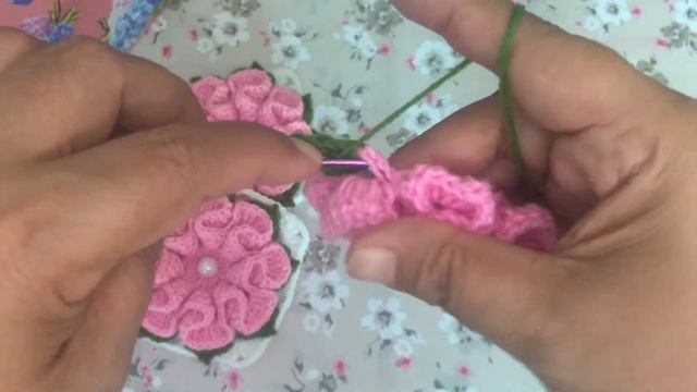 How To Crochet Camelia Flower Granny Square #24 смотреть онлайн