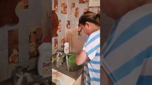 БЕЗУМНЫЙ ПАША. ИРИШКА ЧИКИ ПИКИ ГОТОВИТ РИС С МЯСОМ.