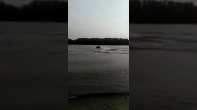 Гидроцикл SPARK! смотреть онлайн