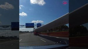 Очень длинный груз.