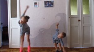 Зарядка для самых маленьких. Разминка для детей. Зарядка для малышей.