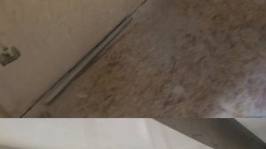 Делаем короба по периметру комнаты.