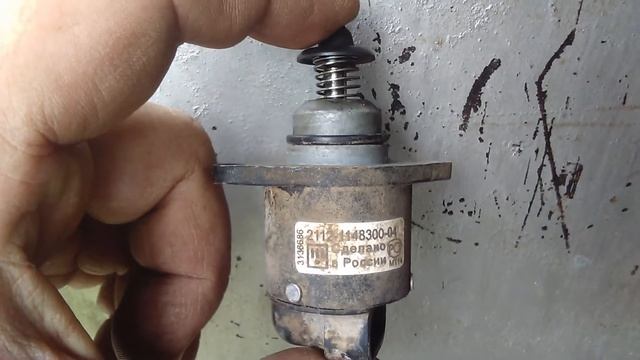 Приора,плавают обороты на ХХ на холодном движке.Дефект РХХ. смотреть онлайн