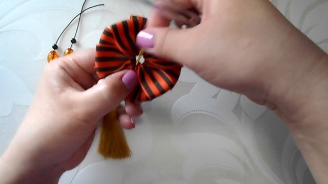 Подвеска в машину к 9 мая канзаши мастер класс/DIY/Подвеска  в машину своими руками.Канзаши к 9 мая