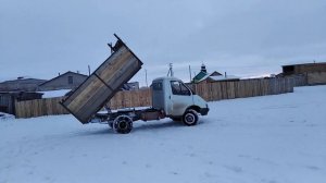 Газель самосвал выгрузка дров.