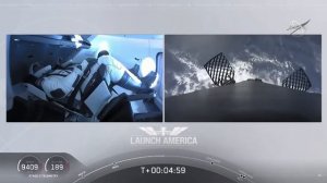 Взлет ракеты в космос SpaceX Crew Dragon США