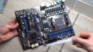 Материнская плата MSI 970A-G46 и SATA 3.0 кабель / Комплектующие для ПК /