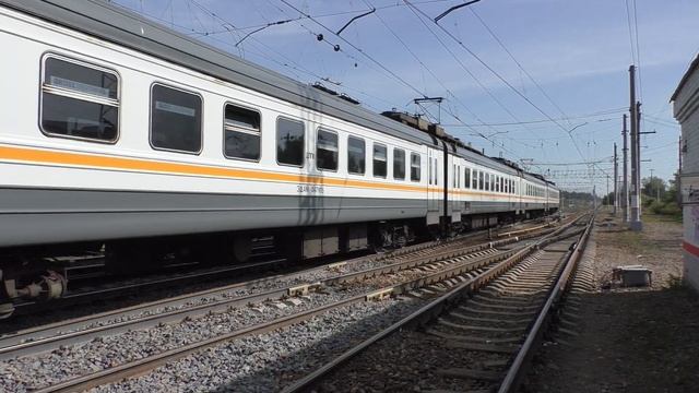 Электропоезд ЭД4М-0479 ЦППК станция Кубинка-1 смотреть онлайн