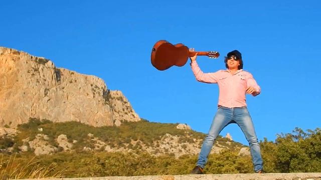 «Виртуальные огни» Virtual lights l автор проекта Сержио Ромеос смотреть онлайн