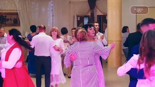 ?СИДЖУ Я КРАЙ ВІКОНЕЧКА??ЗОРЯНА НІЧ?&?ІЛЛЯ НАЙДА? ✅(RECORD Z VISILE)✅ВЕСІЛЛЯ В САМБОРІ смотреть онлайн