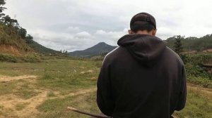 Далат Парк Пренн Верхом на слоне