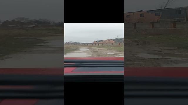 Разные колеса запаски приводит к заносам