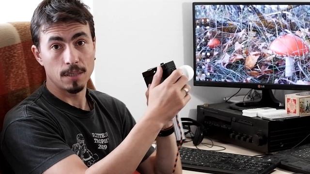 Сделал светильник из старого фотоаппарата Смена 8М. // Tabletop lamp from an old film camera. смотреть онлайн