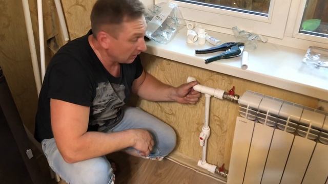 Несём пользу людям и кайфуем от жизни. Или проще создаём своё дело в наше трудное время смотреть онлайн