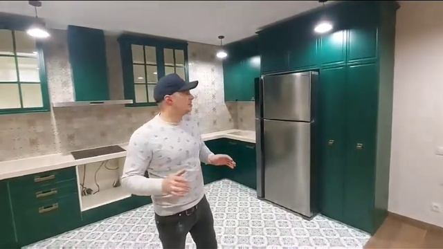 Кухня с хорошим функционалом , большое Карго .,красивый цвет. смотреть онлайн