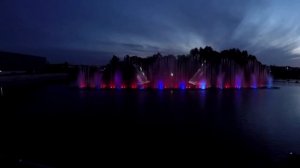 Красивые музыкальные фонтаны (часть 1).