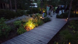 Ландшафтное освещение в саду Петра Лари. Green Arrow Garden Party